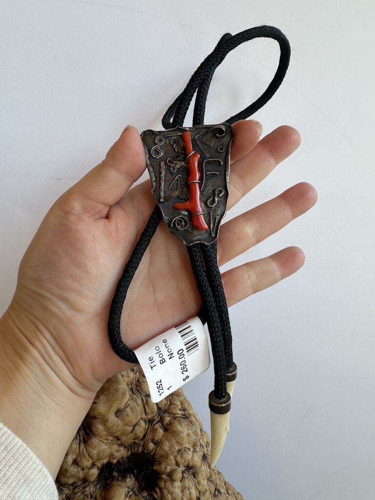 Tie Bolo