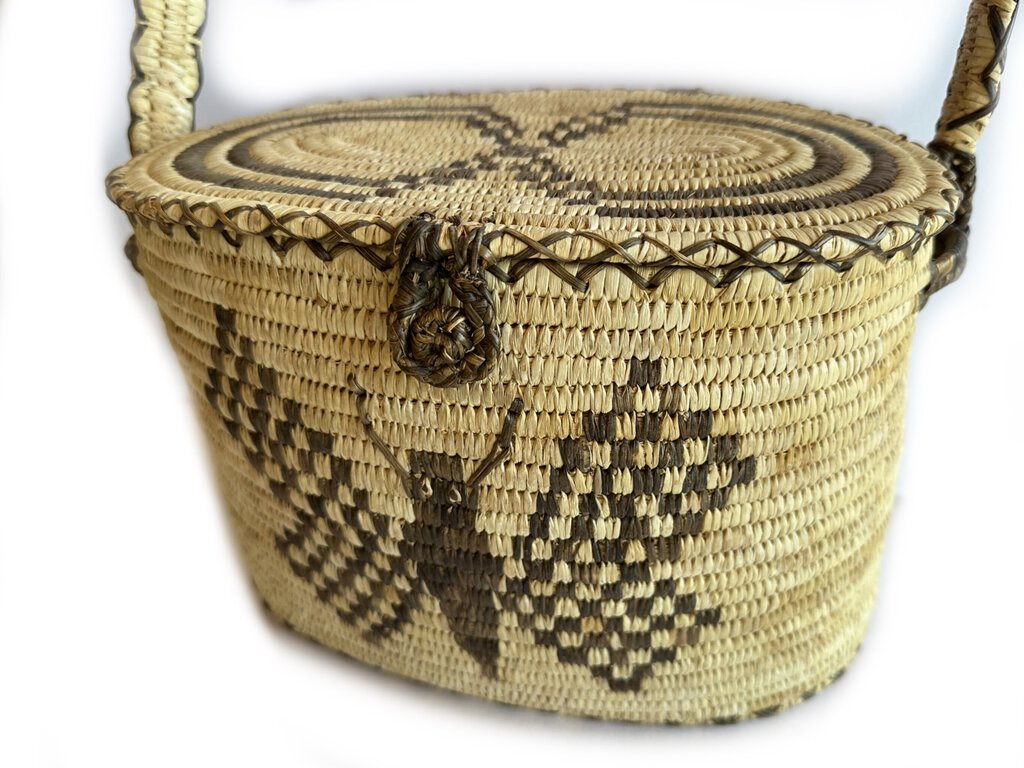 1950's Papago/Tohono O Odham basket Purse